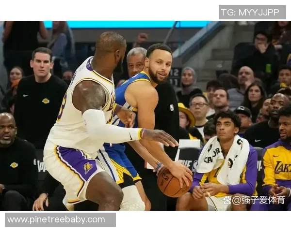 湖人勇士对决2018年12月26日精彩直播回顾与赛后分析